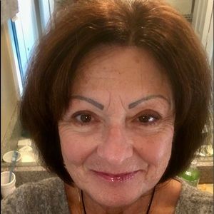 Meet your Posher, Ellen